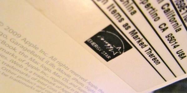 EarthDay_Purchase Earth Friendly Gadgets