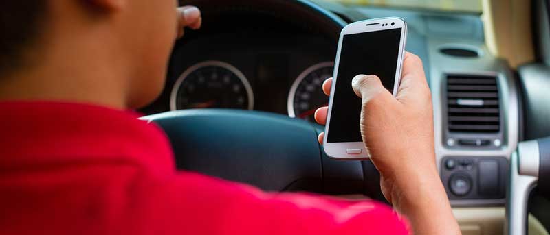 Get Your Android to Read Out SMS For A Total Hands-free Experience