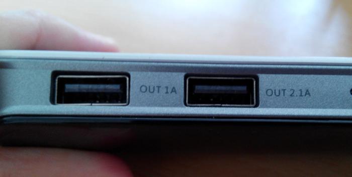 lumsing-power-bank-front-view lumsing-power-bank-front-view