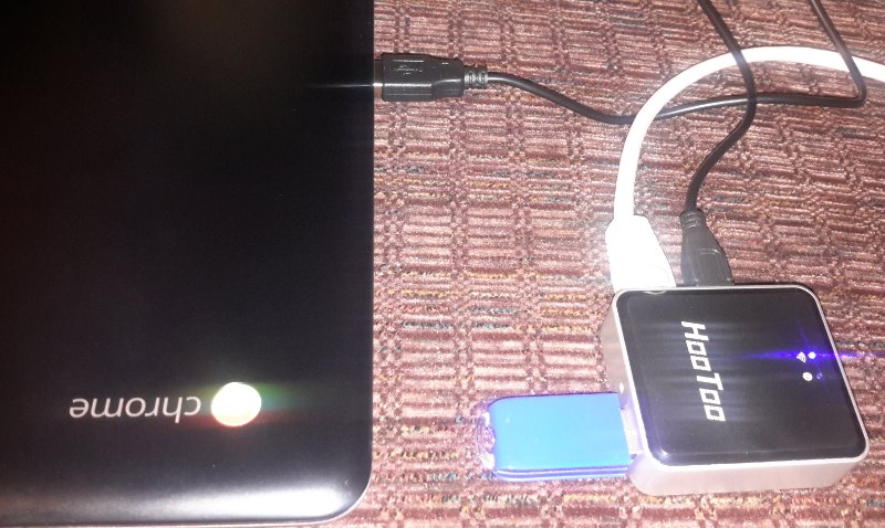 The HooToo TripMate Nano connected to USB and ethernet.