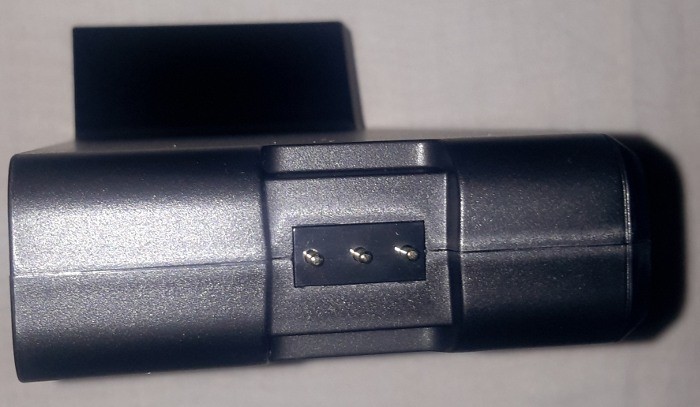 Charging pins on the wireless transmitter. Charging pins on the wireless transmitter.