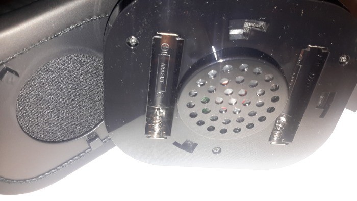 A closeup of where to install AAA batteries. A closeup of where to install AAA batteries.