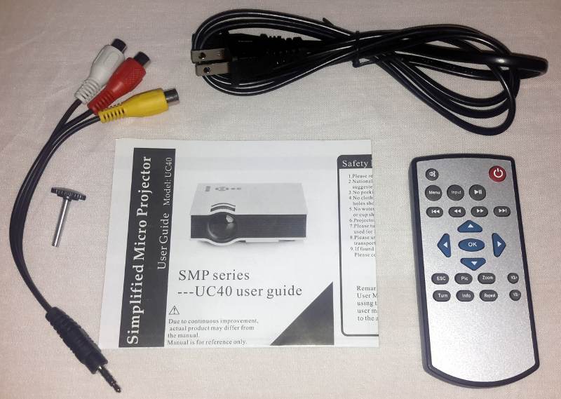 abdtech-projector-box-contents