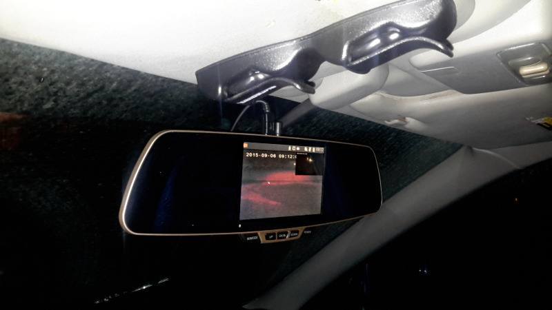 zeroedge-rear-view-camera-inside-car-on
