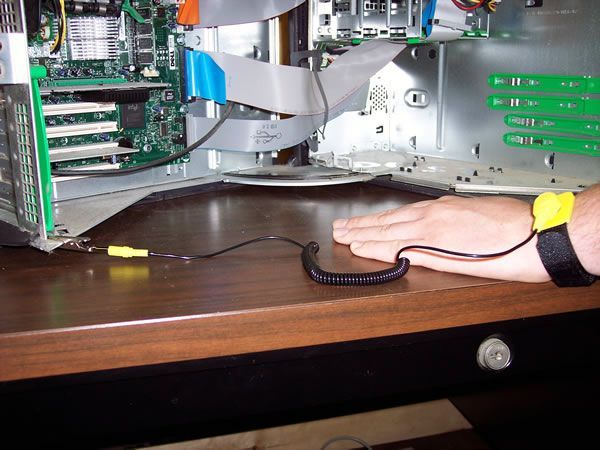 buildingtipsntricks-antistatic