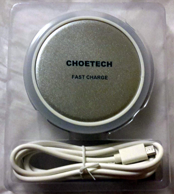 choetech-wireless-charger-box-contents choetech-wireless-charger-box-contents