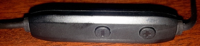 inateck-bluetooth-earbuds-previous-next inateck-bluetooth-earbuds-previous-next