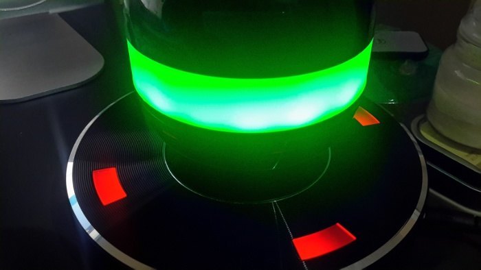 moto-x2-speaker-orb-green-led