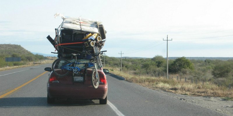 8 iOS Apps To Help You Survive Your First Move