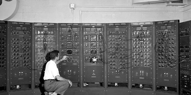 4 Surprisingly Outdated IT Infrastructures You (Probably) Didn’t Know About Featured Image