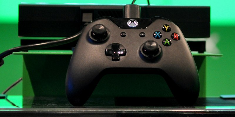 How to Set Up an Xbox One Controller in Ubuntu Featured Image