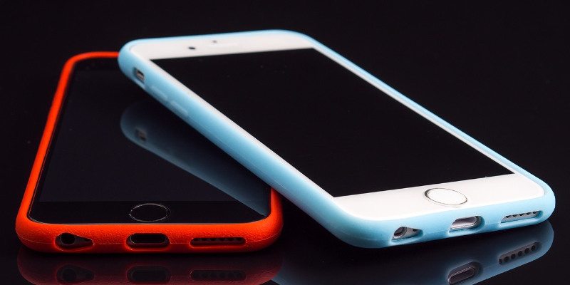 How to Easily Compare the Specifications of Two Phones Featured Image