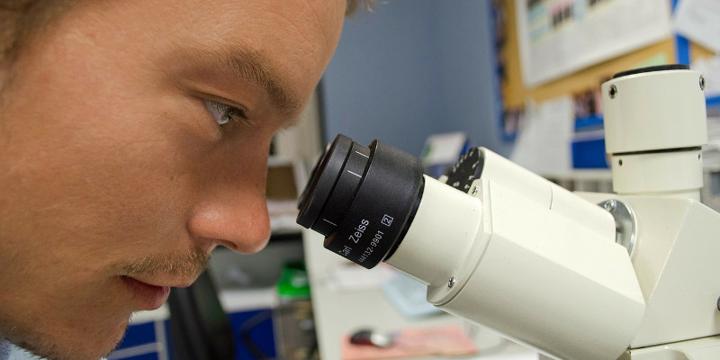 6 Great Projects to Use Your Computer to Advance Scientific Ventures Featured Image