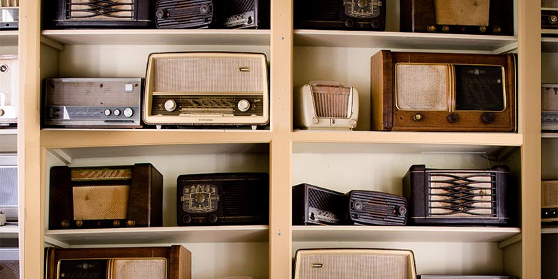 Quickly Switch Between Audio Outputs on macOS and Windows [Quick Tip] Featured Image