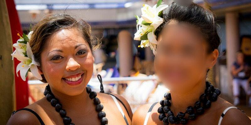 How to Blur Out Parts of a Photo on Android Featured Image