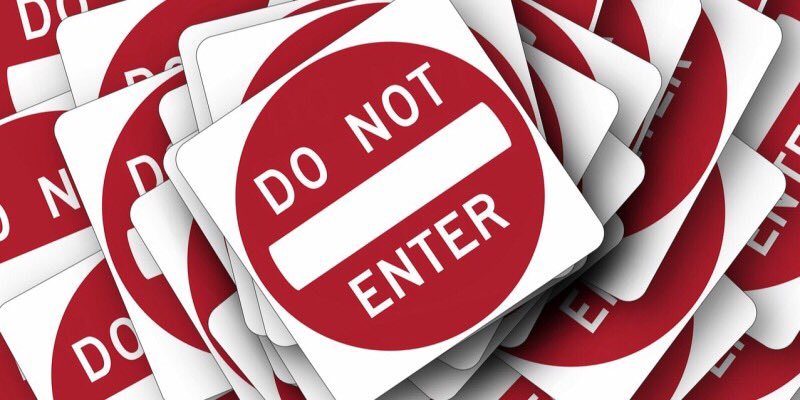 Should Websites Come with a Content Warning Like Movies and TV? Featured Image