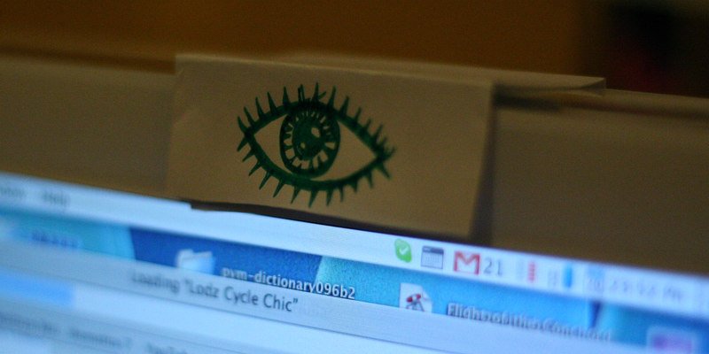 How to Disable the Integrated Microphone and Webcam in Ubuntu Featured Image