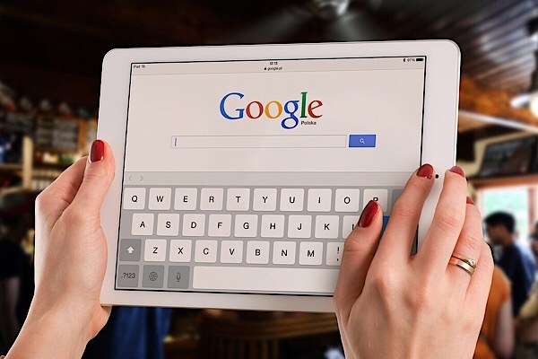 writers-opinion-2in1-tablet-content