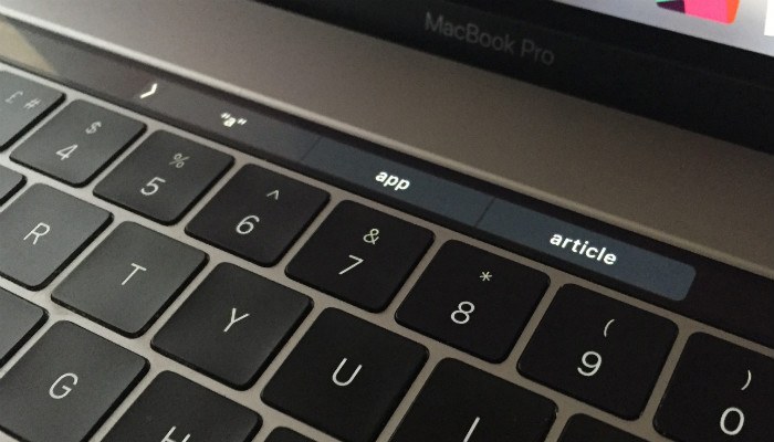 macbook-touchbar-autosuggestions