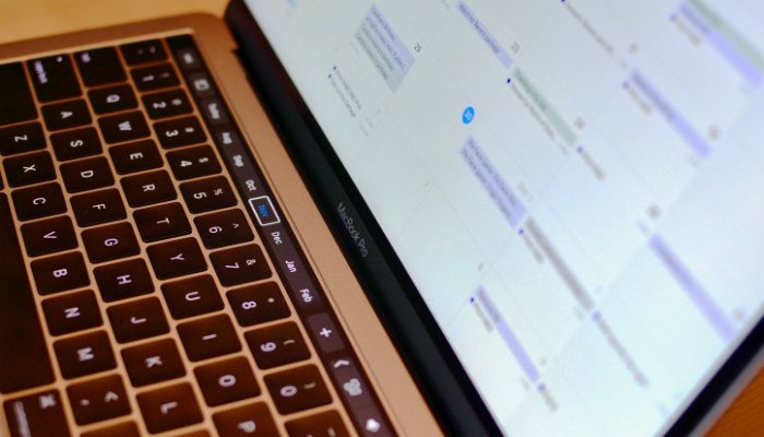 macbook-touchbar-calendar