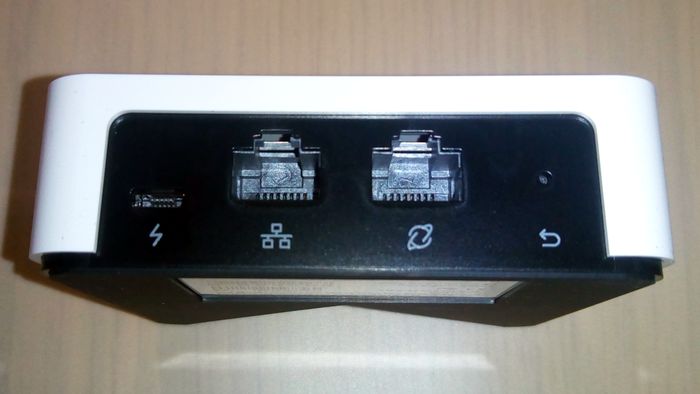 bitdefender-box-ports-jacks bitdefender-box-ports-jacks