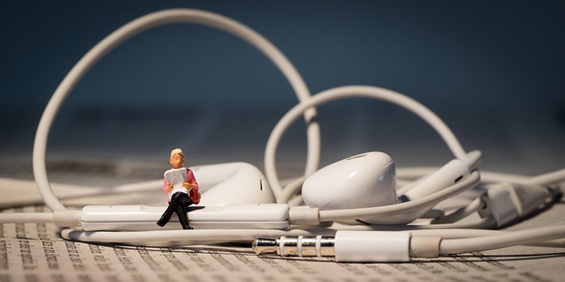 How to Prevent Files from Showing Up in Media Players in Android Featured Image