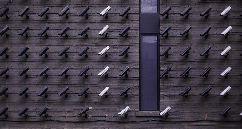 Sacrificing Privacy for Convenience? What You Can Do to Preserve Your Privacy Featured Image