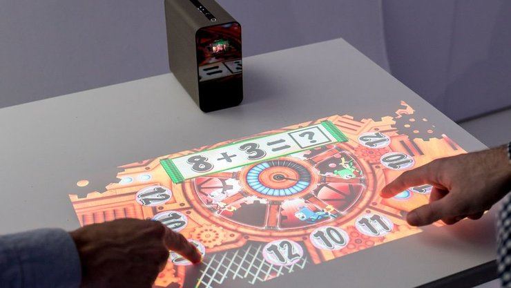 xperia-touch-play-games