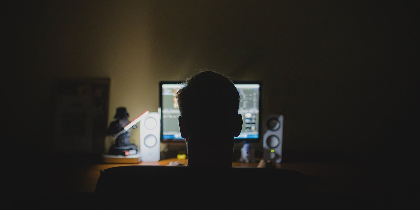 10 Bad Tech Habits You Should Quit in 2020