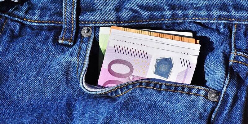 New Malware Steals Cryptocurrency by Lifting from Your Clipboard Featured Image