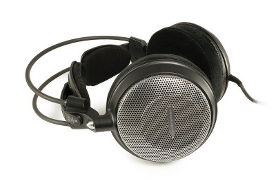 open-closed-headphones-open open-closed-headphones-open