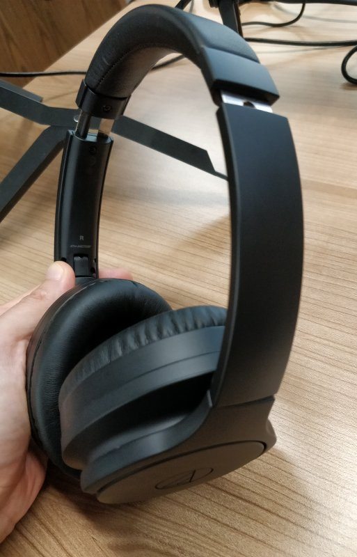 ath-anc700bt-plastic-frame