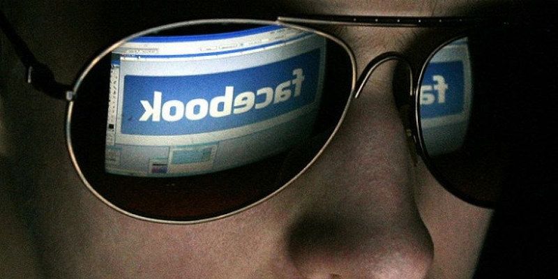 How to Identify Which Advertisers on Facebook Have Your Information Featured Image