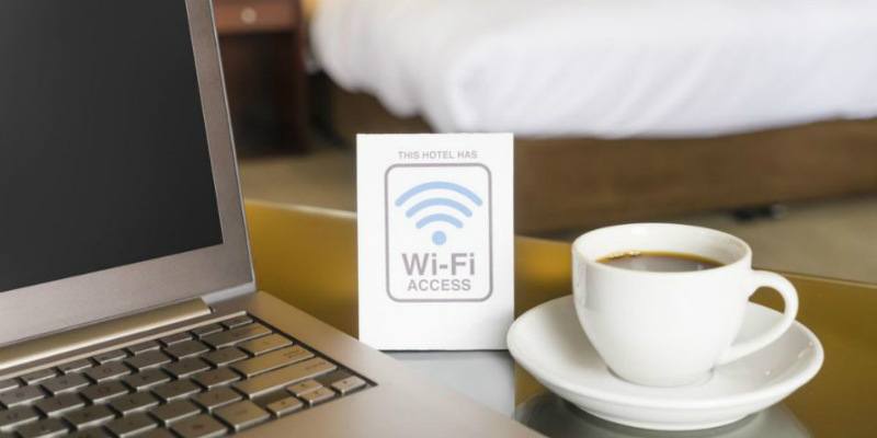4 of the Best Travel Routers You Need to Bring Along on Your Trip Featured Image