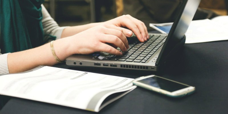 How to Automatically Generate Bibliographies and Citations in Microsoft Word Featured Image