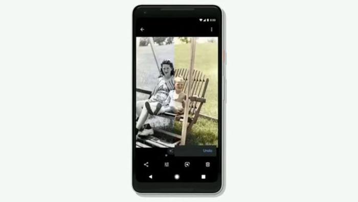best-new-features-announcements-google-photos-colorize