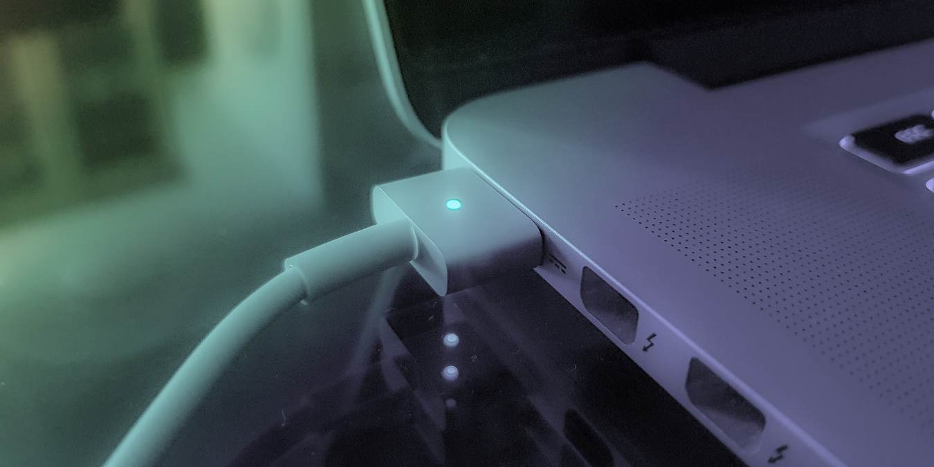 Should You Leave Laptops Constantly Plugged In?