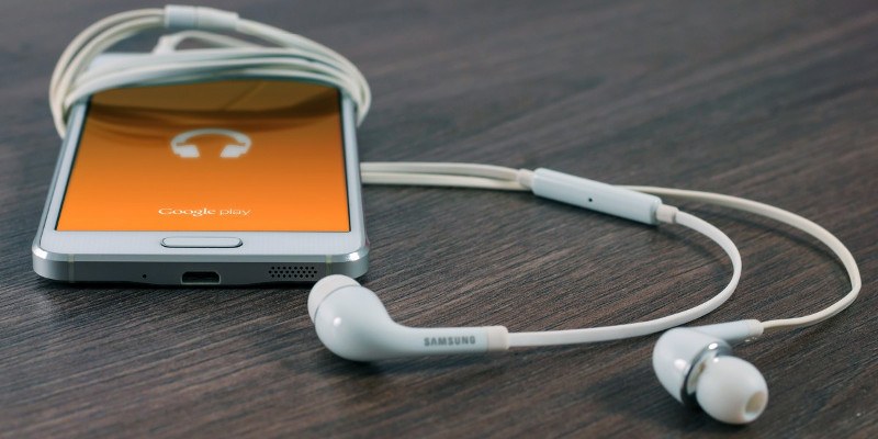 10 of the Best Music Player Apps for Android Featured Image