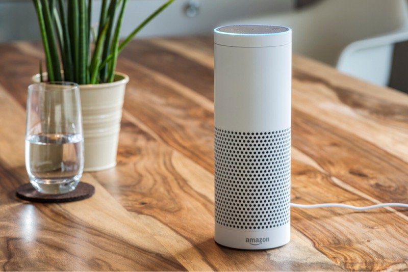 news-amazon-echo-tabletop