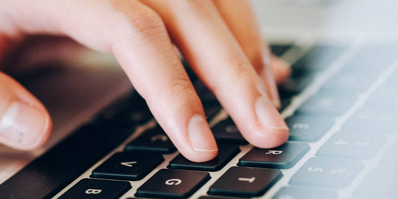 The Beginner’s Guide to Touch Typing Featured Image