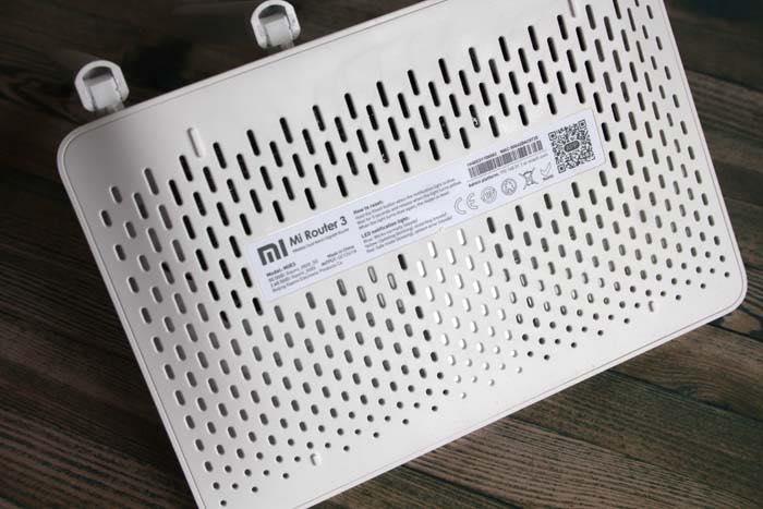 xiaomi-miwifi-router3-underneath xiaomi-miwifi-router3-underneath
