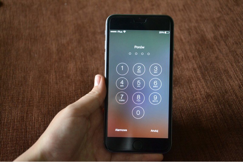 news-iphones-police-passcode