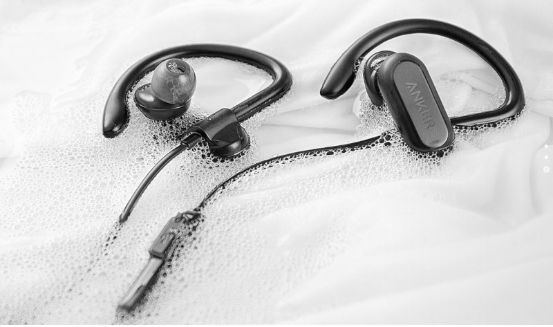 spiritx-earphones-sweatguard
