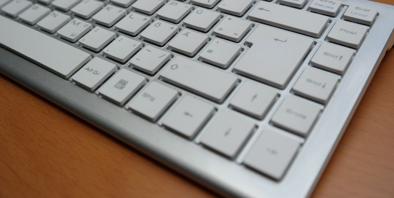 How to use Wine for Android without an External Keyboard Featured Image