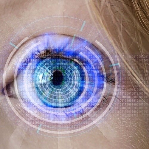 news-robotic-vacuum-spying-eye news-robotic-vacuum-spying-eye