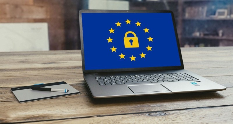news-us-gdpr-laptop