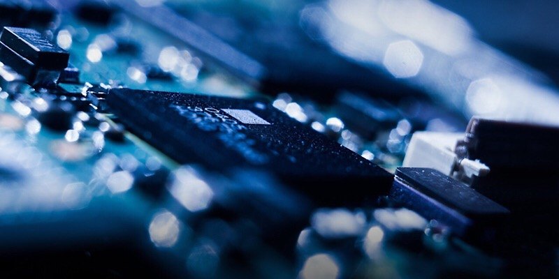 Factories that Make iPhone Processors Hit by Computer Virus – Will It Delay iPhone Release? Featured Image