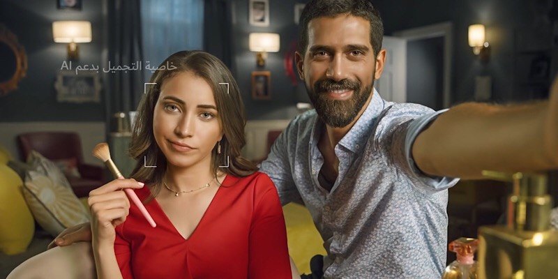 Huawei Trying to Pull a Fast One by Using DSLR Photo in Commercial Instead of Real Selfie Featured Image