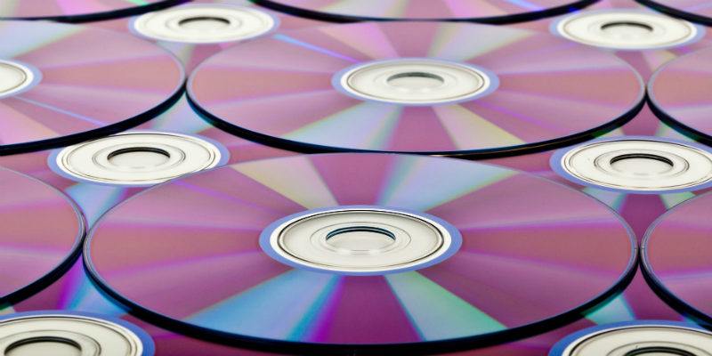 How to Play DVDs in Windows 10 for Free Featured Image