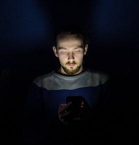 mobile-whales-addiction